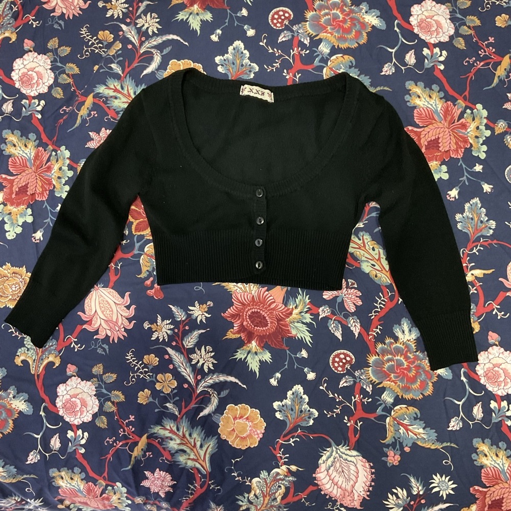 Forever 21 Black Button-Up Cropped, 3/4 Sleeve Sweater